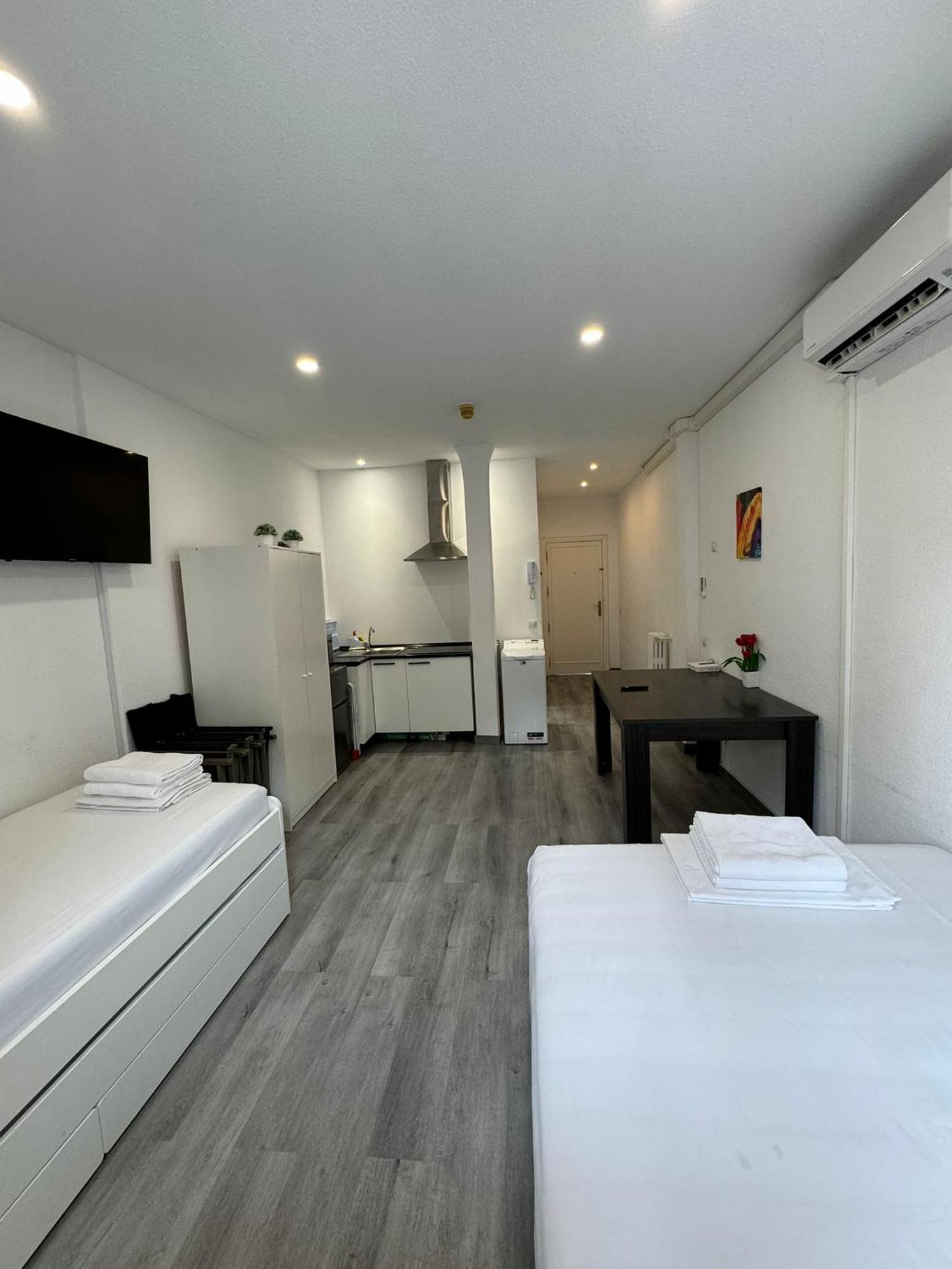 Estudio En Callao, 4 Personas Madrid Exterior foto